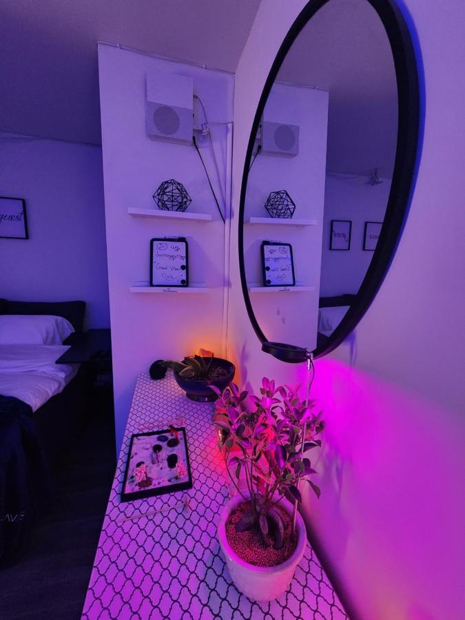 Zen Oasis Room Newark Exterior photo